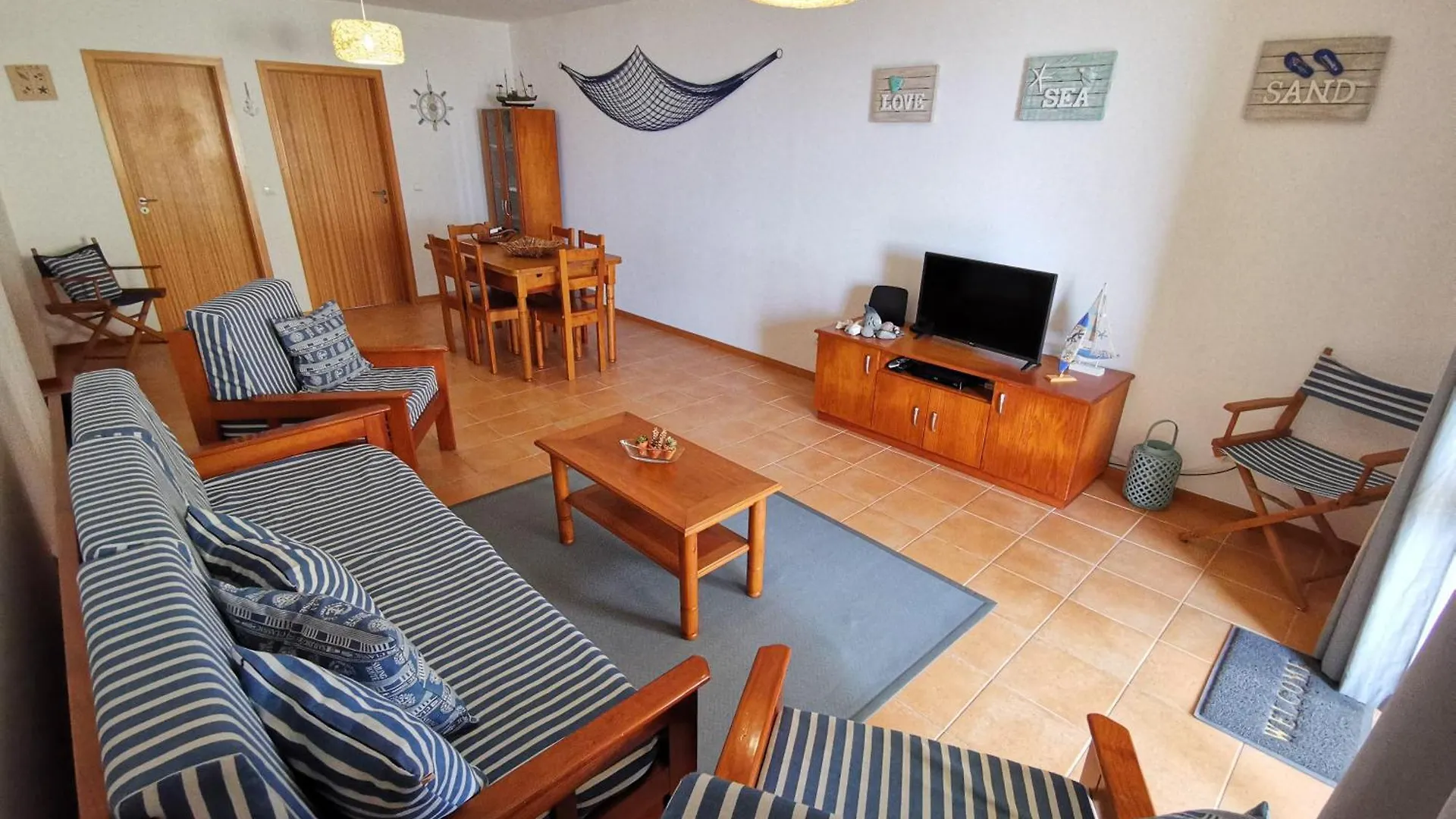 Sea & Sand Guest House بورتو سانتو شقة